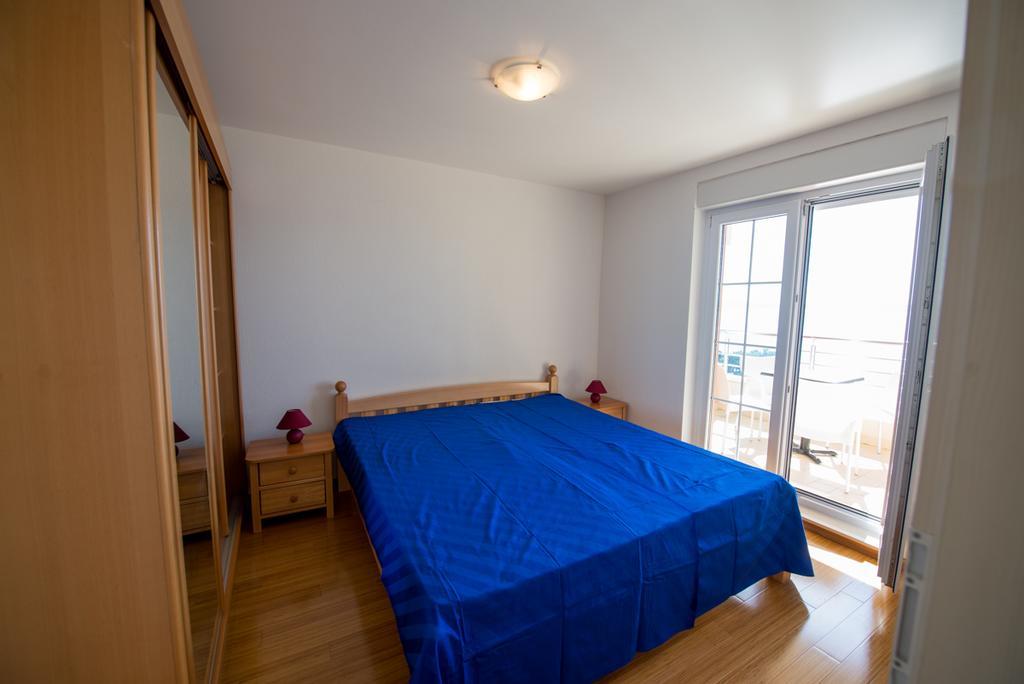 Apartments Karlo Baška Voda Zimmer foto